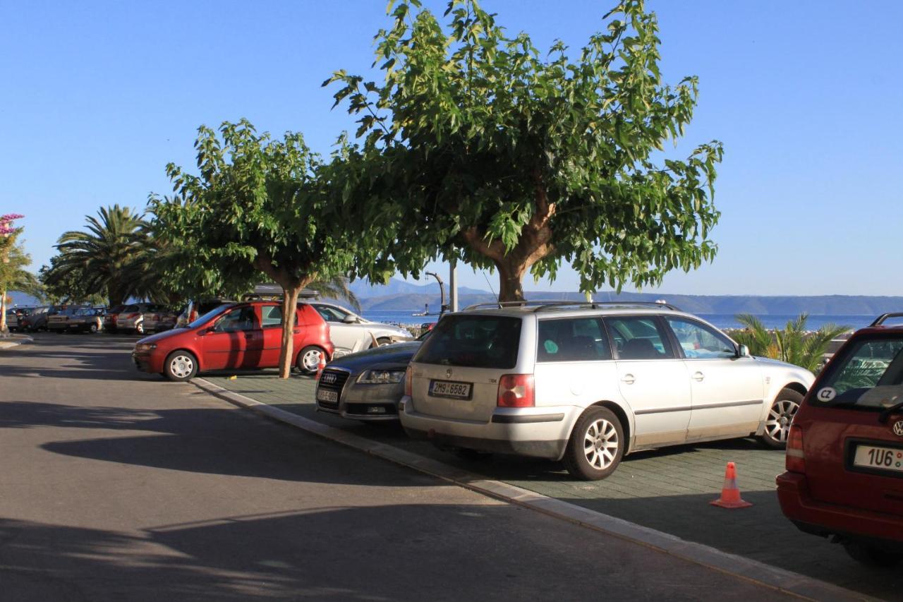 Apartments By The Sea Podgora, Makarska - 6596 Buitenkant foto
